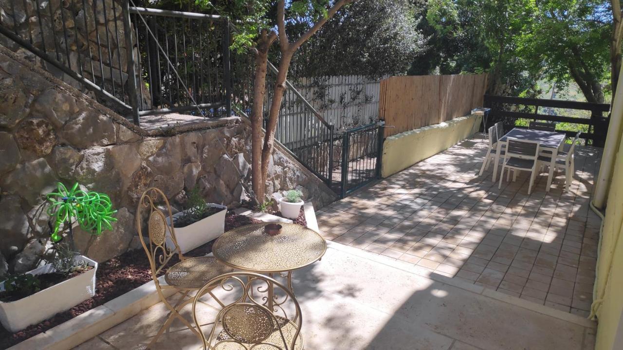 אחת ויחידה - One & Only Appartement Ma'alot-Tarshiha Buitenkant foto